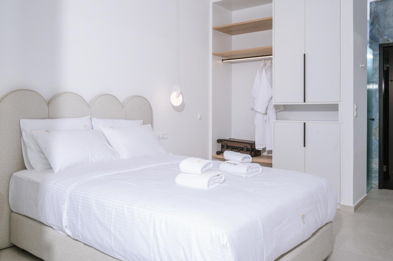 Sardines Luxury Suites Hersonissos  Exterior foto